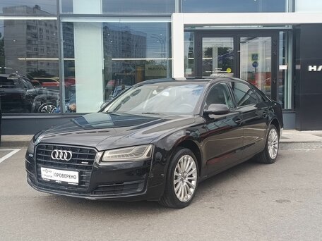Audi A8 III (D4)