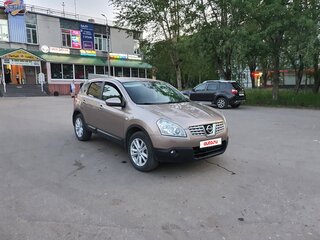 2010 Nissan Qashqai I Рестайлинг, коричневый, 800000 рублей, вид 2