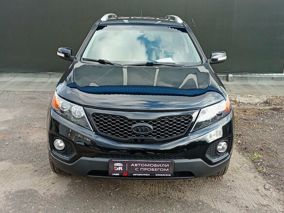 2009 Kia Sorento II, чёрный - вид 1