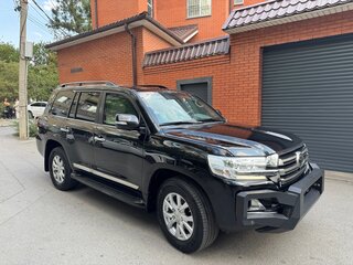 2019 Toyota Land Cruiser 200 Series Рестайлинг 2, чёрный, 13000000 рублей, вид 4