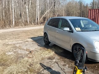 2004 Volkswagen Polo IV, серебристый, 450000 рублей, вид 1