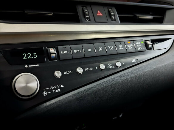 2021 Lexus ES 250 VII, чёрный - вид 27