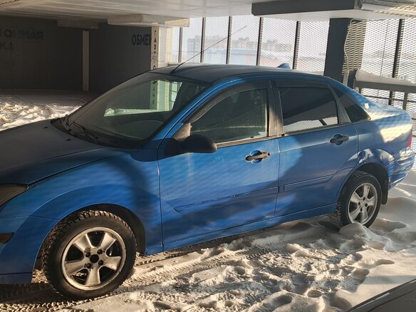 2000 Ford Focus I (North America), синий - вид 5