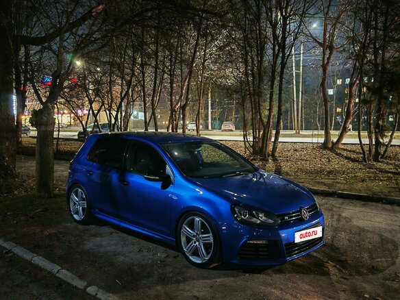 2012 Volkswagen Golf R VI, синий, 2300000 рублей - вид 8