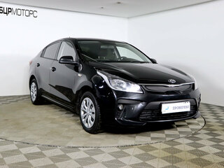 2019 Kia Rio IV, чёрный, 1149990 рублей, вид 3