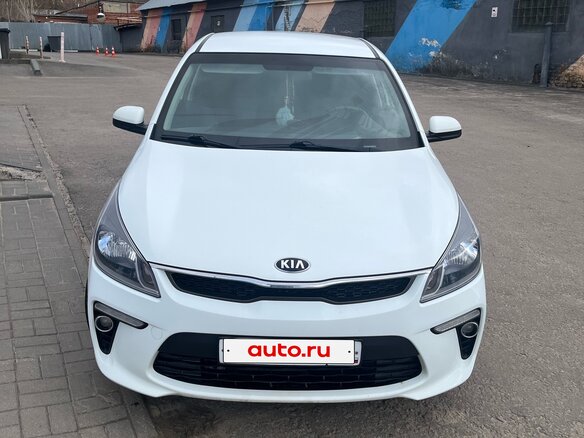 2018 Kia Rio IV, белый, 1180000 рублей - вид 1