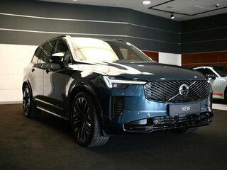 2026 Volvo XC90 B6 II Рестайлинг 2, синий, 10300000 рублей, вид 4