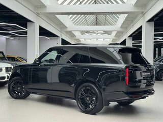 2026 Land Rover Range Rover P400 MHEV Long V, чёрный, 22690000 рублей, вид 5