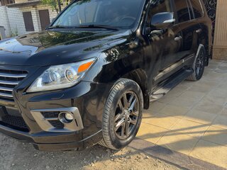 2012 Lexus LX 570 III Рестайлинг, чёрный, 3600000 рублей, вид 1