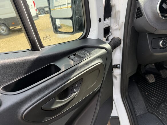 2025 Mercedes-Benz Sprinter, белый, 12900000 рублей - вид 13