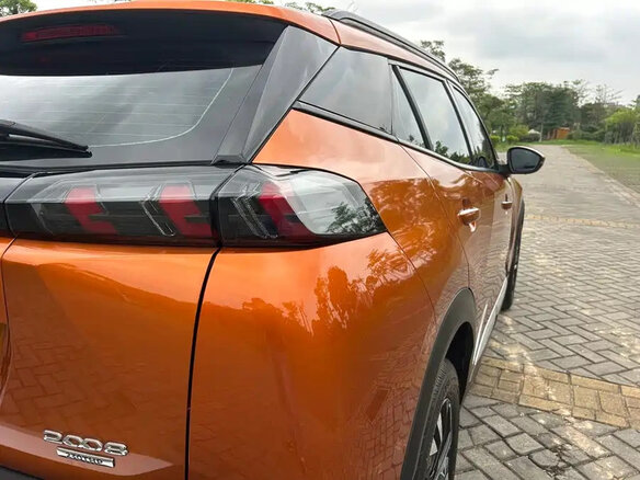 2022 Peugeot 2008 6AT II, оранжевый, 1280000 рублей - вид 14