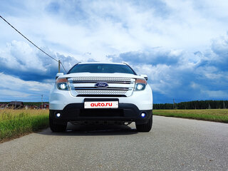 2013 Ford Explorer V, белый, 2200000 рублей, вид 1