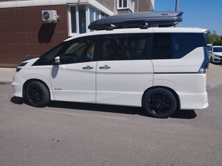 2018 Nissan Serena V (C27), белый, 2120000 рублей, вид 4