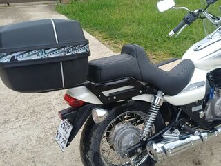 2024 Bajaj Avenger, белый, 225000 рублей, вид 4