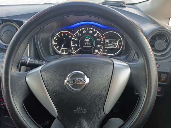 2016 Nissan Note II Рестайлинг, серый, 870000 рублей - вид 9