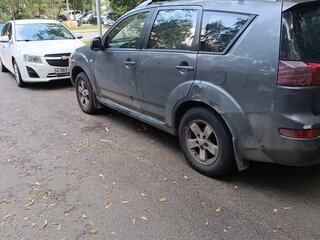 2008 Peugeot 4007, серый, 530000 рублей, вид 4