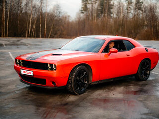 2019 Dodge Challenger III Рестайлинг 2, оранжевый, 1880000 рублей, вид 1