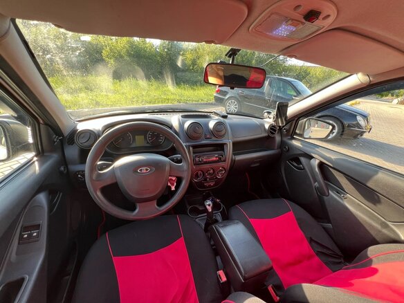 2014 Lada (ВАЗ) Granta I, белый, 260000 рублей - вид 8