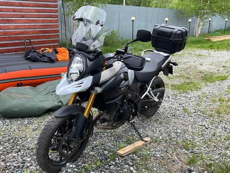 2014 Suzuki V-Strom 1000, белый, 700000 рублей, вид 4
