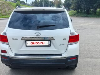 2012 Toyota Highlander II (XU40) Рестайлинг, белый, 1800000 рублей, вид 4