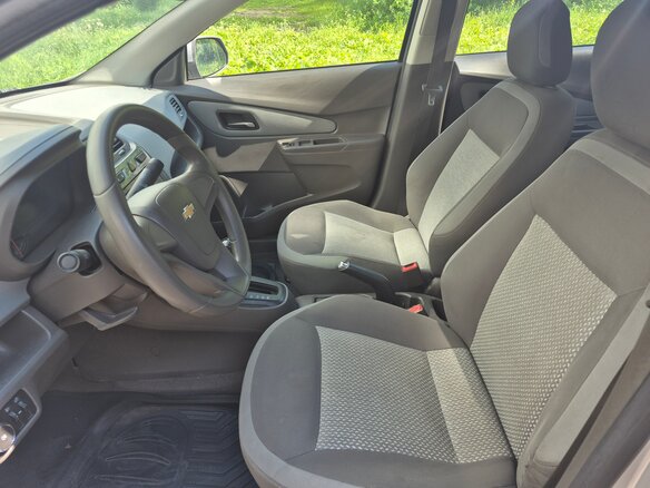 2013 Chevrolet Cobalt II, серебристый - вид 6