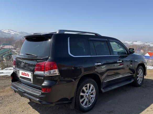 2011 Lexus LX 570 III, чёрный, 3800000 рублей - вид 9