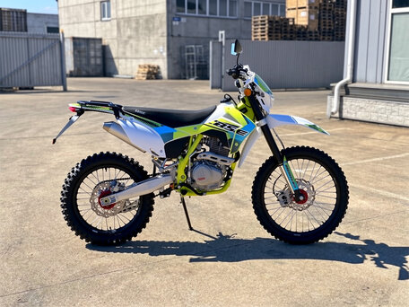 2026 BSE Z3, синий, 160200 рублей, вид 3