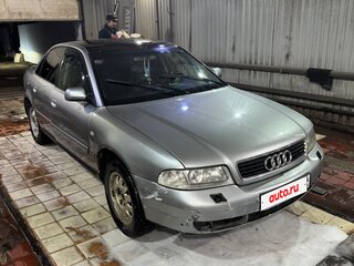 2000 Audi A4 I (B5) Рестайлинг, серебристый, 450000 рублей, вид 4