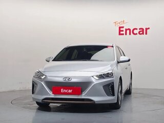 2018 Hyundai IONIQ, серебристый, 1150001 рублей, вид 1