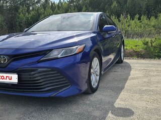 2018 Toyota Camry US Market VIII (XV70), синий, 2000000 рублей, вид 2