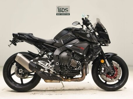 2018 Yamaha MT-10, чёрный, 1102000 рублей, вид 2