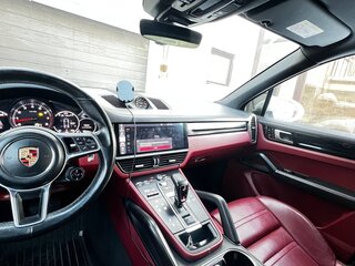 2020 Porsche Cayenne III, белый, 8500000 рублей, вид 4