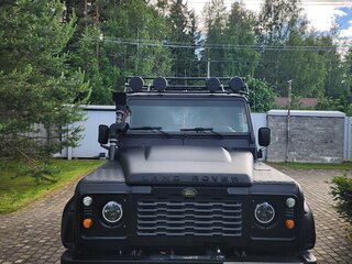 2009 Land Rover Defender 90 I Рестайлинг, чёрный, 1850000 рублей, вид 1