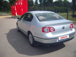 2009 Volkswagen Passat B6, серебристый, 939999 рублей, вид 5