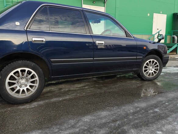 2001 Toyota Crown X (S150), синий, 750000 рублей - вид 5