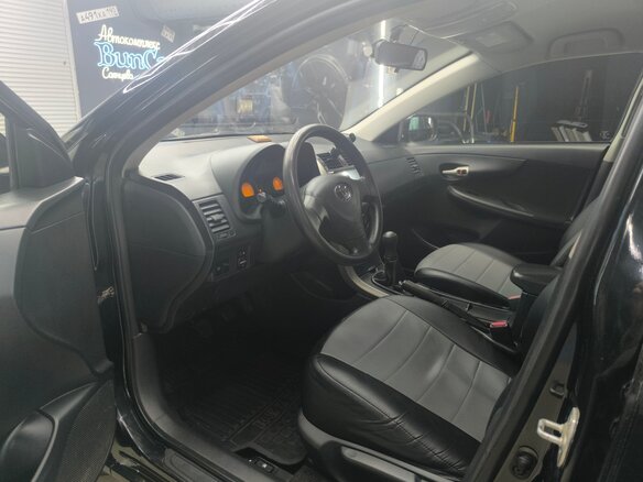 2008 Toyota Corolla X (E140, E150), чёрный, 950000 рублей - вид 13