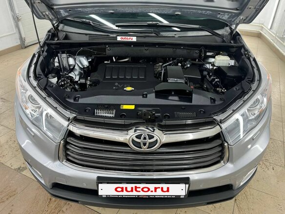2014 Toyota Highlander III (XU50), серебристый, 2757000 рублей - вид 20