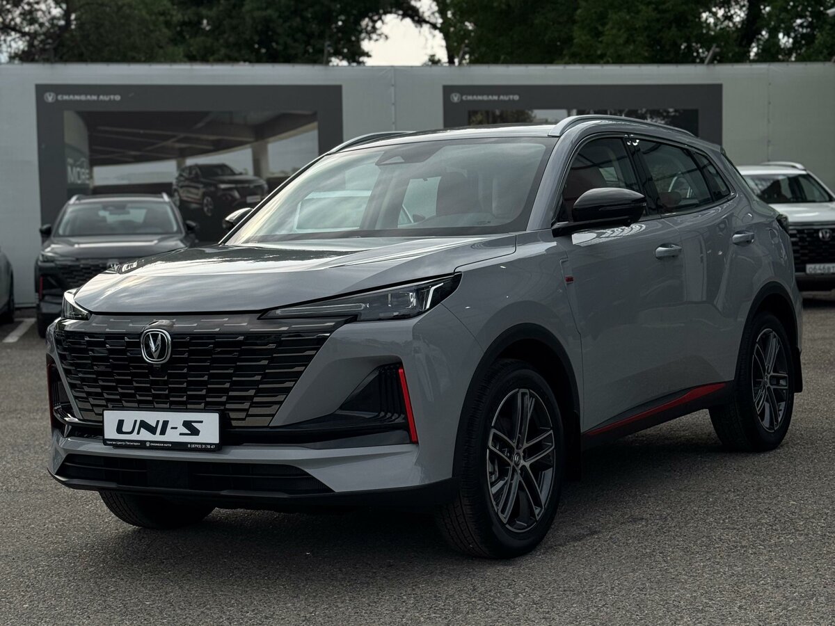 Открыть фотографии: Changan UNI-S I