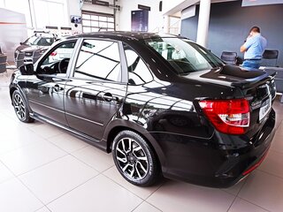 2025 Lada (ВАЗ) Granta Sportline I Рестайлинг, чёрный, 1382500 рублей, вид 2
