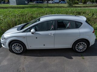 2012 SEAT Leon II Рестайлинг, белый, 500000 рублей, вид 4