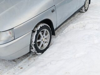 2004 Lada (ВАЗ) 2110, серебристый, 150000 рублей, вид 4