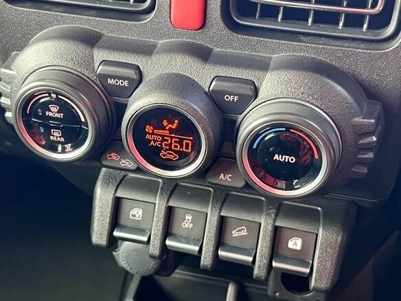2023 Suzuki Jimny Sierra IV, белый, 1420010 рублей - вид 18