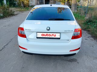2013 Skoda Octavia III (A7), белый, 990000 рублей, вид 4