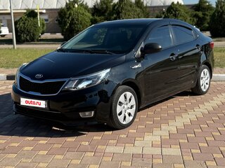 2015 Kia Rio III Рестайлинг, чёрный, 670000 рублей, вид 1