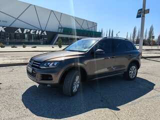 2010 Volkswagen Touareg II, коричневый, 1925000 рублей, вид 4