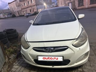 2011 Hyundai Solaris I, белый, 470000 рублей, вид 1