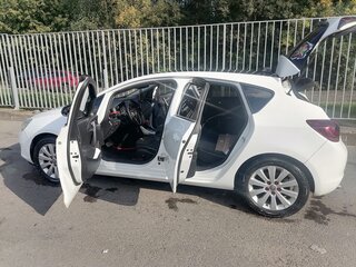 2012 Opel Astra J, белый, 750000 рублей, вид 2