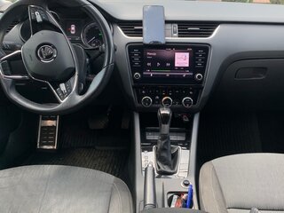 2018 Skoda Octavia III (A7) Рестайлинг, белый, 2200000 рублей, вид 5