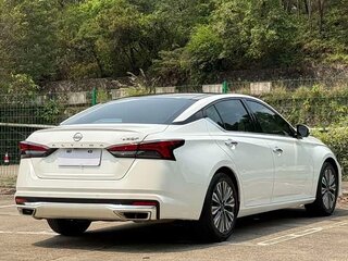 2023 Nissan Altima VI (L34) Рестайлинг, белый, 1700999 рублей, вид 4
