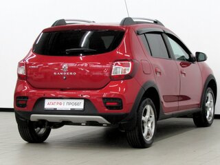 2018 Renault Sandero Stepway II Рестайлинг, красный, 969000 рублей, вид 5